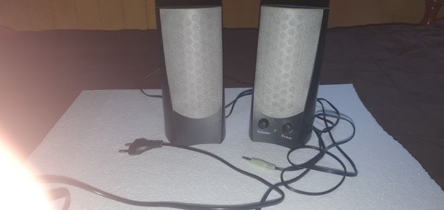 Coppia di altoparlanti PC/Tablet/Mobile come nuovi