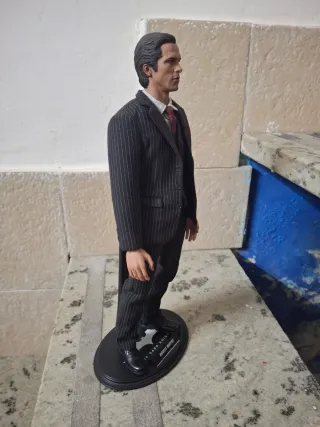 Hot Toys Batman Bruce Wayne 1/6