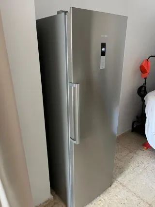 Congelador vertical inoxidable