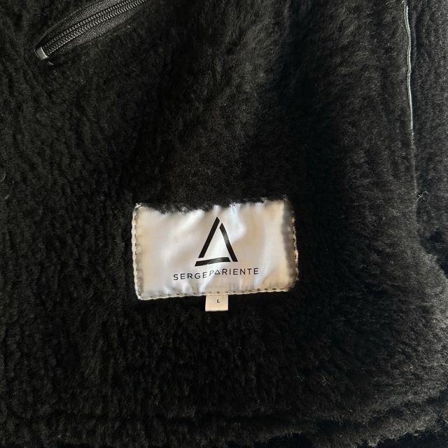 Chaqueta de cuero y pelo natural de oveja