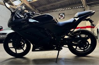 Kawasaki Ninja 250R (2012) - ITV Válida Nov / 2027