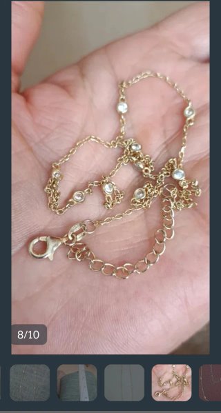 2 Collares de plata con incrustaciones