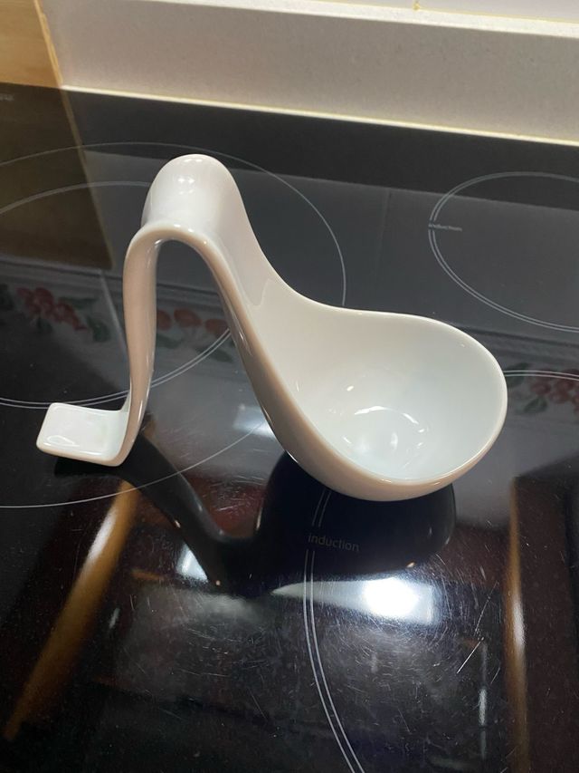 Reposacucharas cerámica tacón blanco