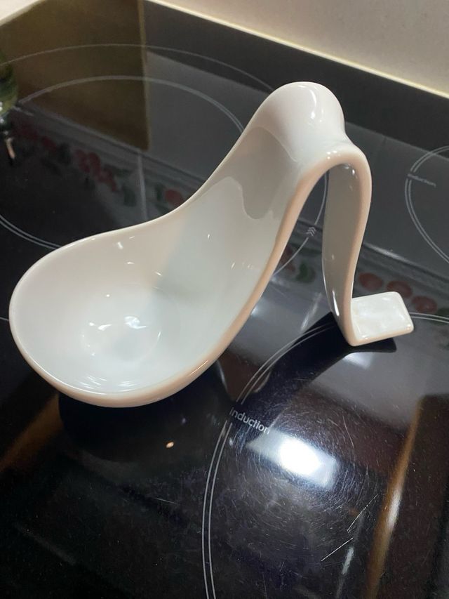 Reposacucharas cerámica tacón blanco