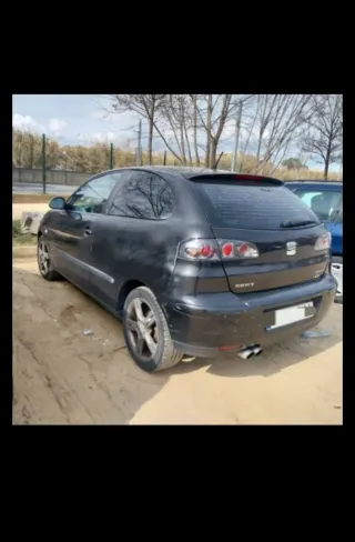 SEAT Ibiza FR 2005