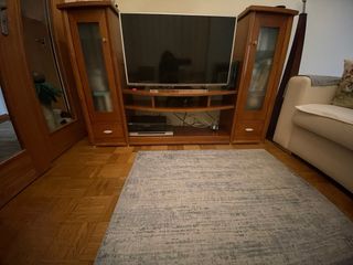 Móvel TV Madeira com Portas de Vidro