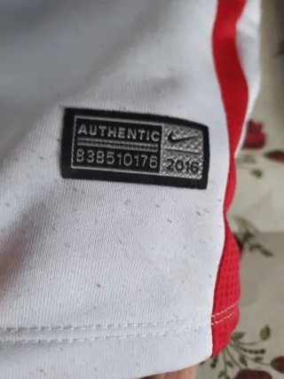 Sudadera Nike Fútbol Gris y Blanca