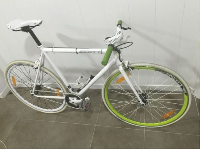 Bici Fixie Blanca Ruedas Verdes
