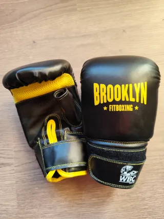 Guantes Fit Boxing Brooklyn WBC Negros