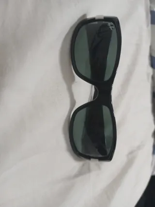 Gafas de sol Ray Ban niño negras