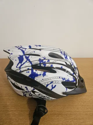 Casco Ciclismo/Skate/Roller GES nuevo. M (54-58cm)
