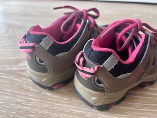 Zapatillas Montaña Berg Outdoor  Talla 32