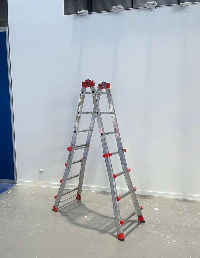 Escalera telescópica aluminio multiposición