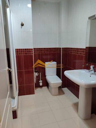 Piso en venta en Linares