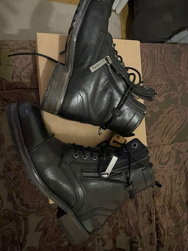 Botas Pepe Jeans Pele Pretas e Castanhas