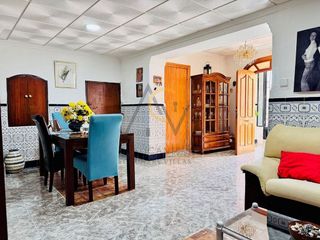 Casa en venta en Algueña