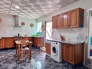 Casa en venta en Algueña