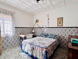Casa en venta en Algueña