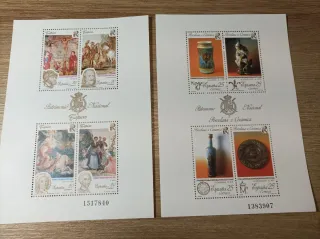 2 Láminas Patrimonio Nacional 8 Sellos.