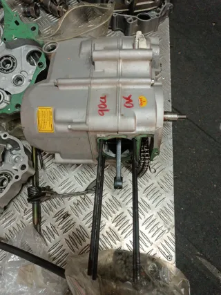 Despiece motor pit bike YX 90cc