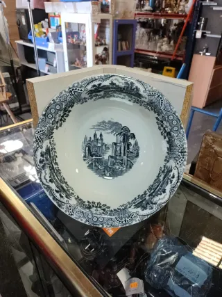 Palangana Pickman SXIX, diámetro 34 CMS. alto12cms