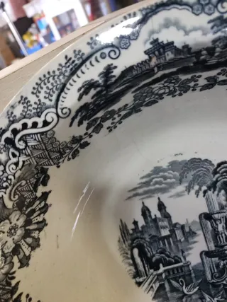 Palangana Pickman SXIX, diámetro 34 CMS. alto12cms