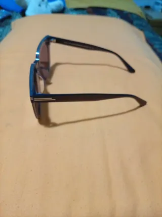 Occhiali da sole unisex grigi