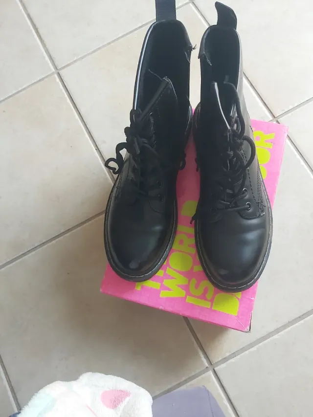 Botas militares negras