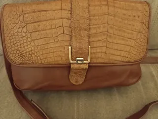 Borsa Chloé pelle coccodrillo marrone oro
