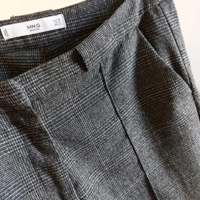 Pantalón cuadros Mango (Talla 38)