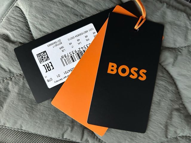 Cazadora bomber BOSS verde oliva