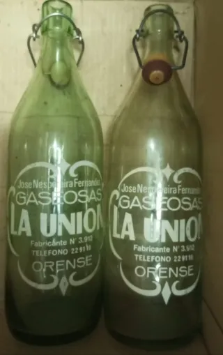 2 Bottiglie Gassate La Unión Ourense Antiche