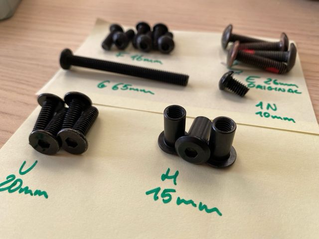 Repuestos tornillos Stokke Sleepi