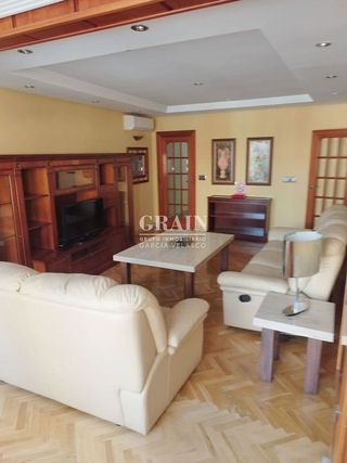 Piso en venta en Feria en Albacete