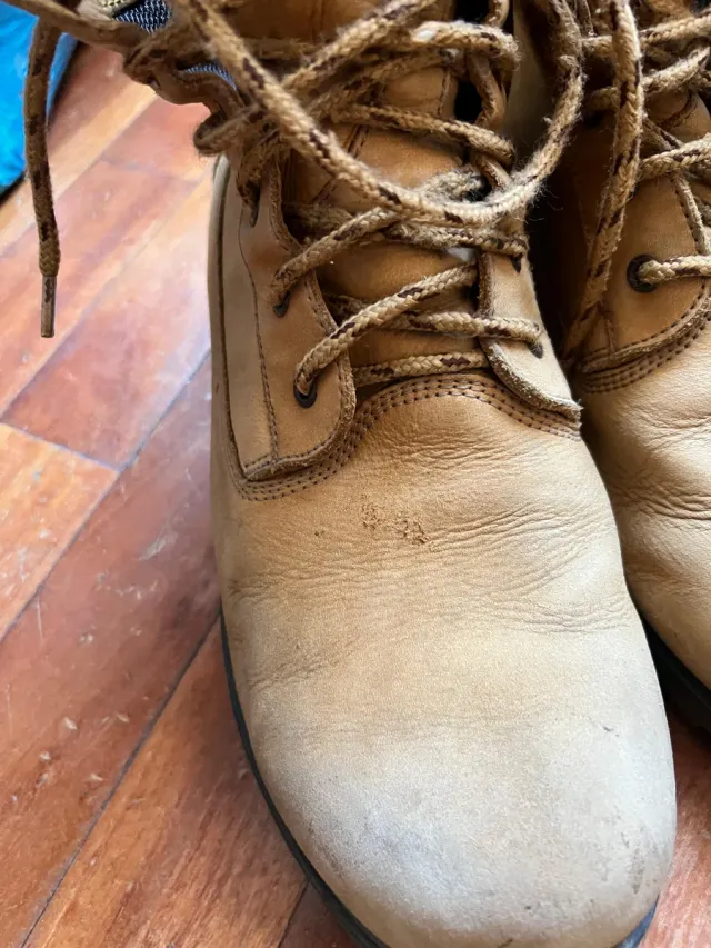 Botas Levis Marrones Ante Talla 43