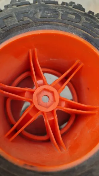 Ruedas Traxxas Talon 2.8 (4 unidades)