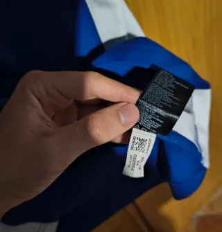 Camiseta y gorra Golden State Warriors