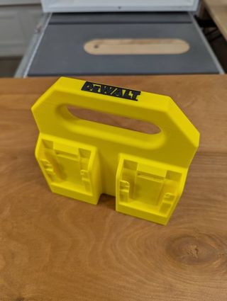 Soporte Porta 4 Baterías DeWALT 18V