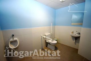 Local comercial en venta en Zona Piscinas en Burriana