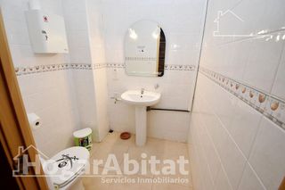 Local comercial en venta en Zona Piscinas en Burriana