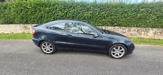 Mercedes-Benz Clase C 2007