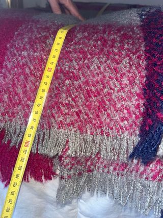 Bufanda/ Manta de cuadros de color Rosa y Gris.