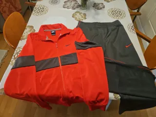CHÁNDAL NIKE