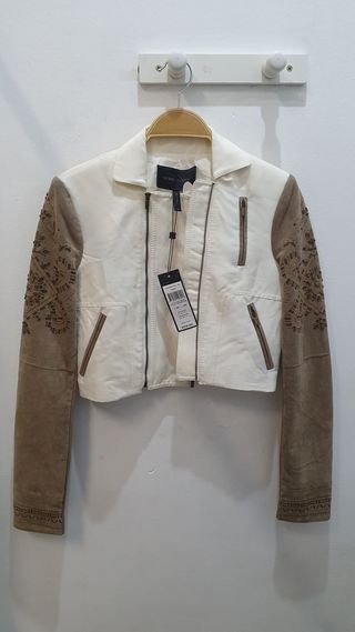 Chaqueta BCBG Max Azria corta blanca