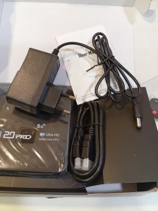 TV Box con USB, SD, WiFi y Ethernet