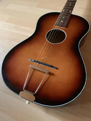 Guitarra Egmond Toledo 1950s George Harrison