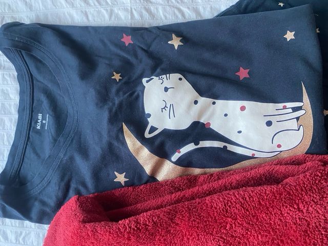 Pijama Kiabi Gato y Estrellas