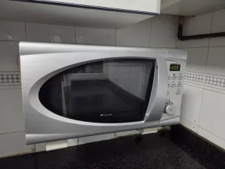 Microondas Home Digital Plata + soporte