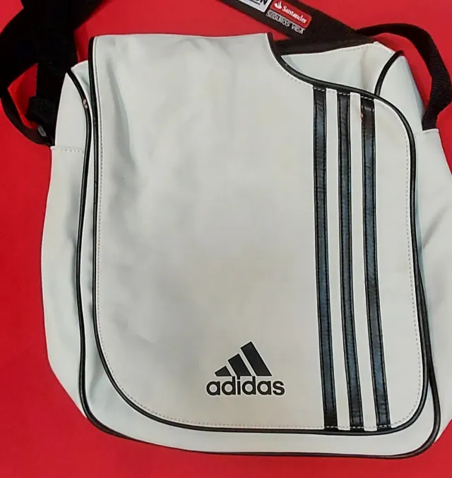 Bolso Cartera Mochila Adidas Blanco y Negro