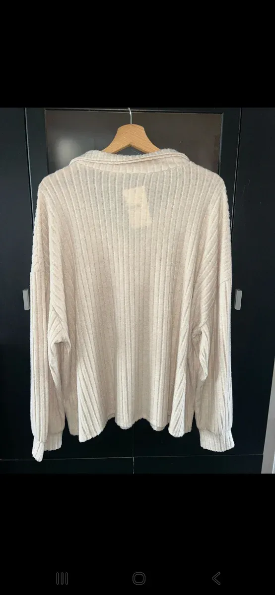 Jersey canalé beige cuello polo talla XL